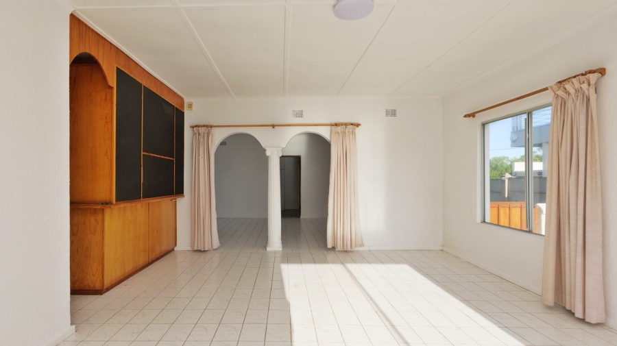 4 Bedroom Property for Sale in Agulhas Western Cape